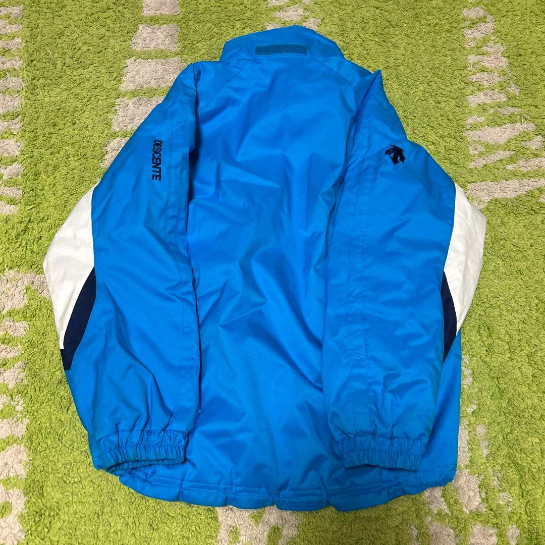 DESCENTE スキーウェア　雪遊び スノーボードウェア　150㌢