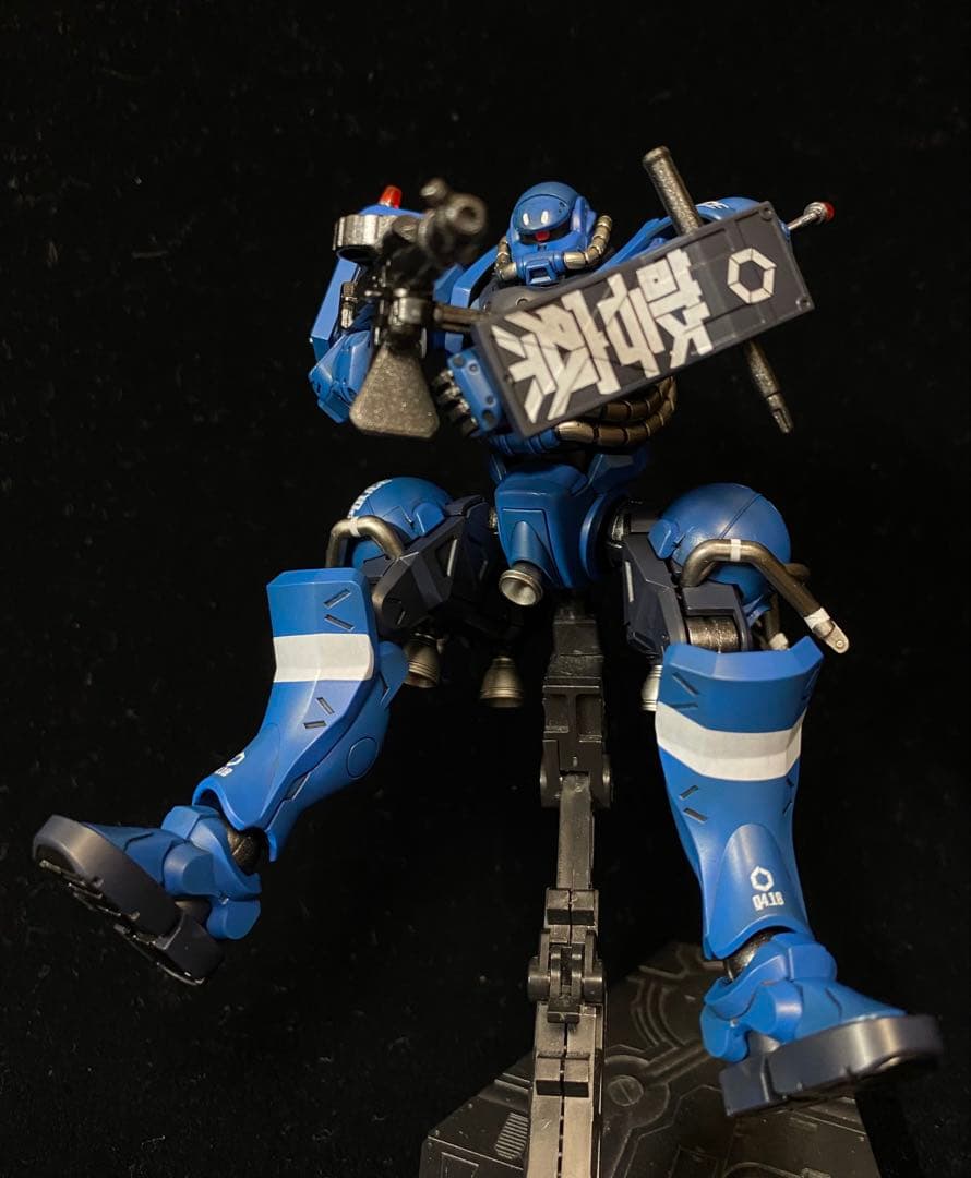 【ガンプラ完成品】　HG 軍警ザク