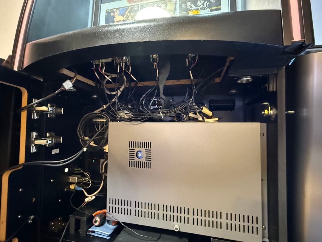 PHOENIX S ダーツマシン 美品　横浜市内引取限定、関東圏配送可能！②