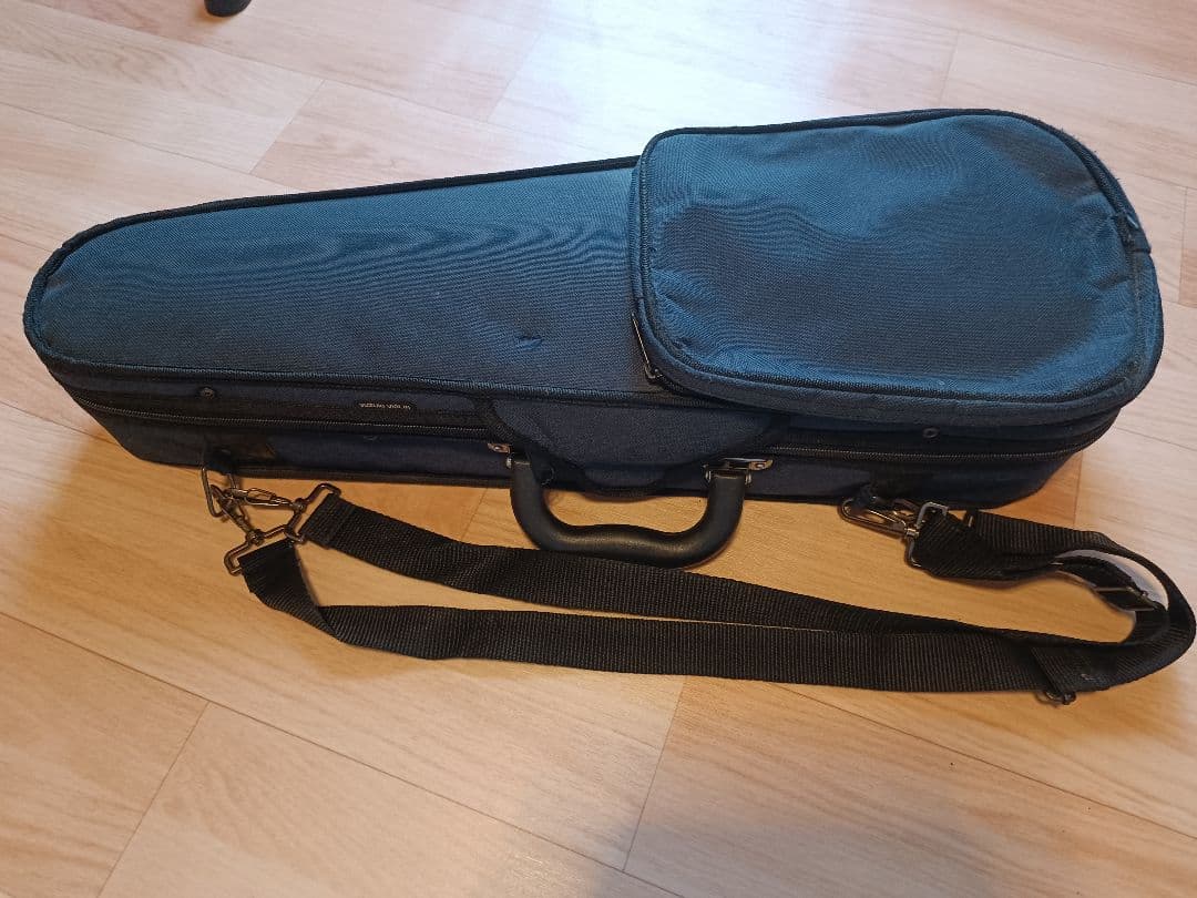 分数バイオリン Suzuki 1/8 No 230 2009製　ケース付き