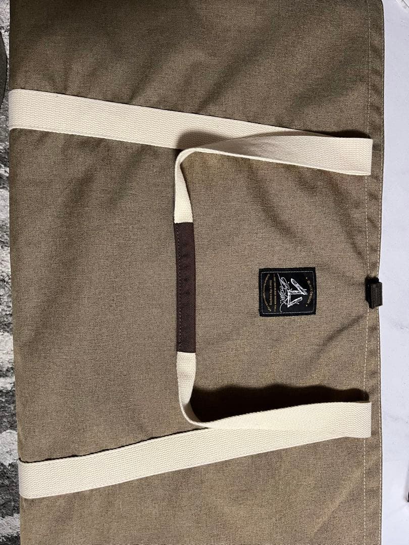 ハレテーブル　アイアンプレートツリー柄2枚付き