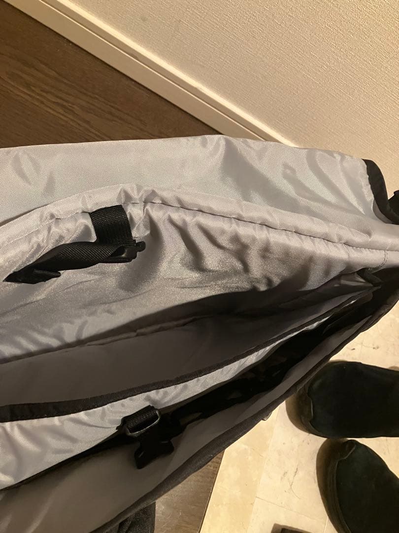 Patagonia メッセンジャーバッグ 黒