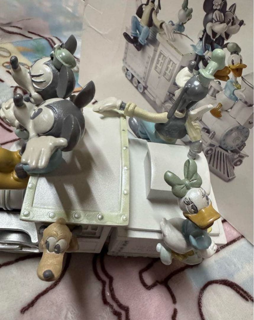 Hallmark Disney 100周年 ミッキー　フィギュア 限定　レア