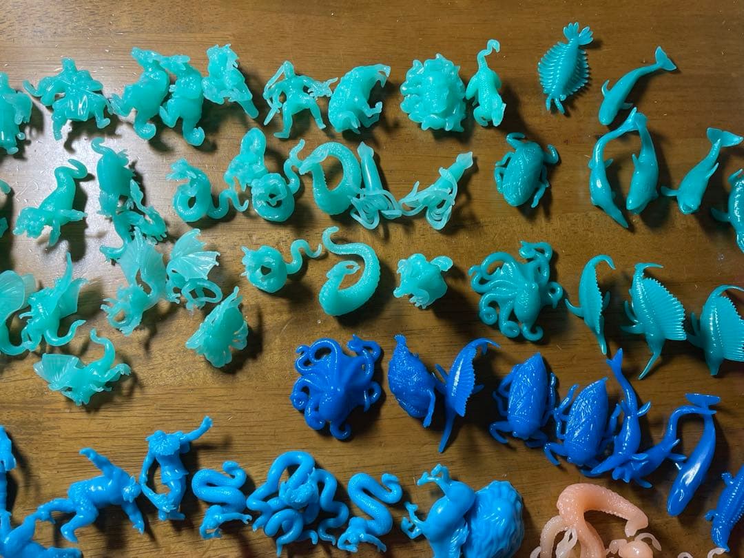 最強王図鑑　架空生物恐竜・ドラゴンフィギュア　昆虫　大量　チョコエッグ148体