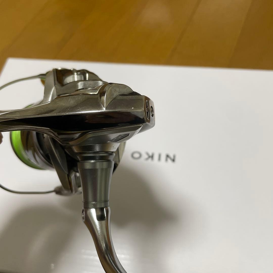 最終値下げ。シマノ15ストラディック4000M