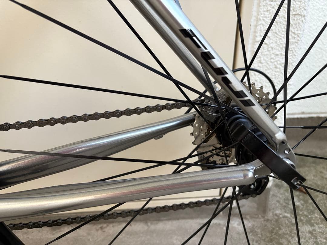 Fujit MADCAP クロスバイク 700C