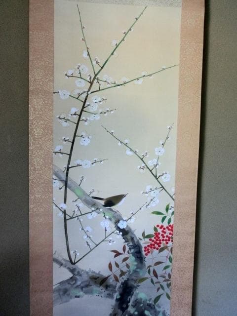 掛軸■鶯 【晁木】梅 南天 庭園 桐共箱 絹本 肉筆 時代物 骨董品■(39)