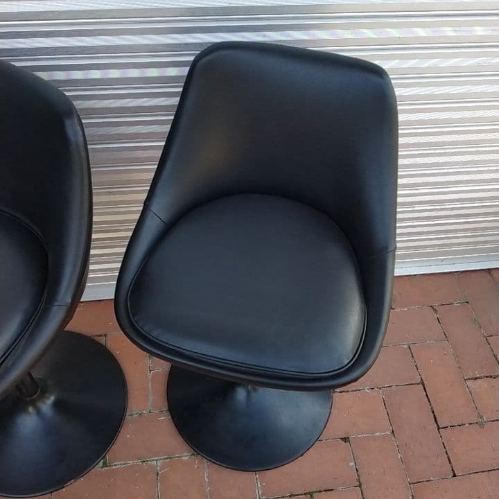 カウンターイス　スナックイス　店舗用品　　1脚の価格