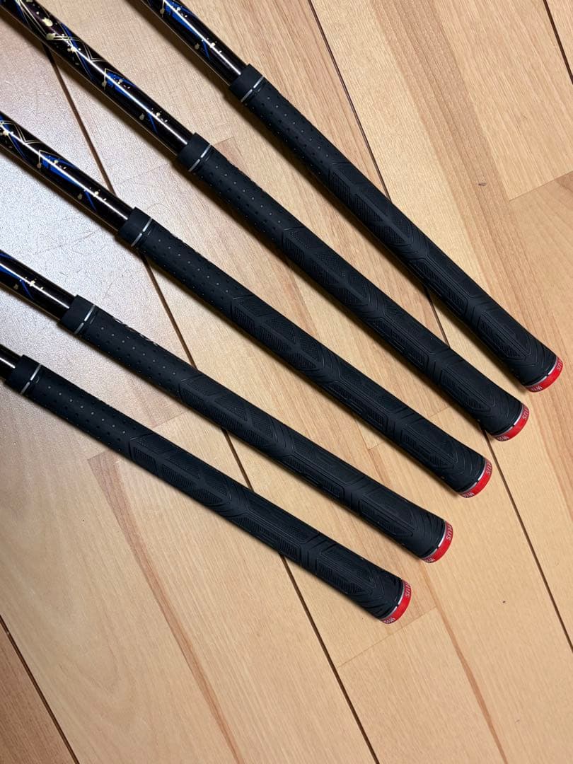 最終価格【美品】XXIO13 カーボンアイアンセット　レッド　SR 2024年