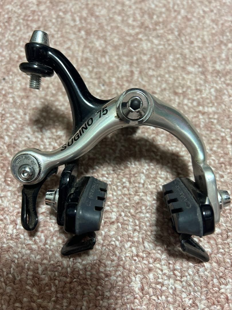 美品スギノSugino 75 キャリパーブレーキ シルバー/ブラック※箱付き