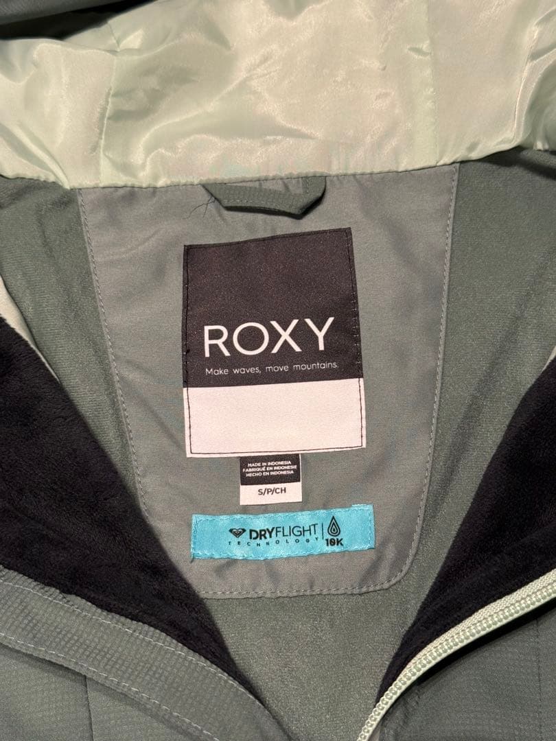 ROXY ウィンタースポーツ ジャケットとパンツセット
