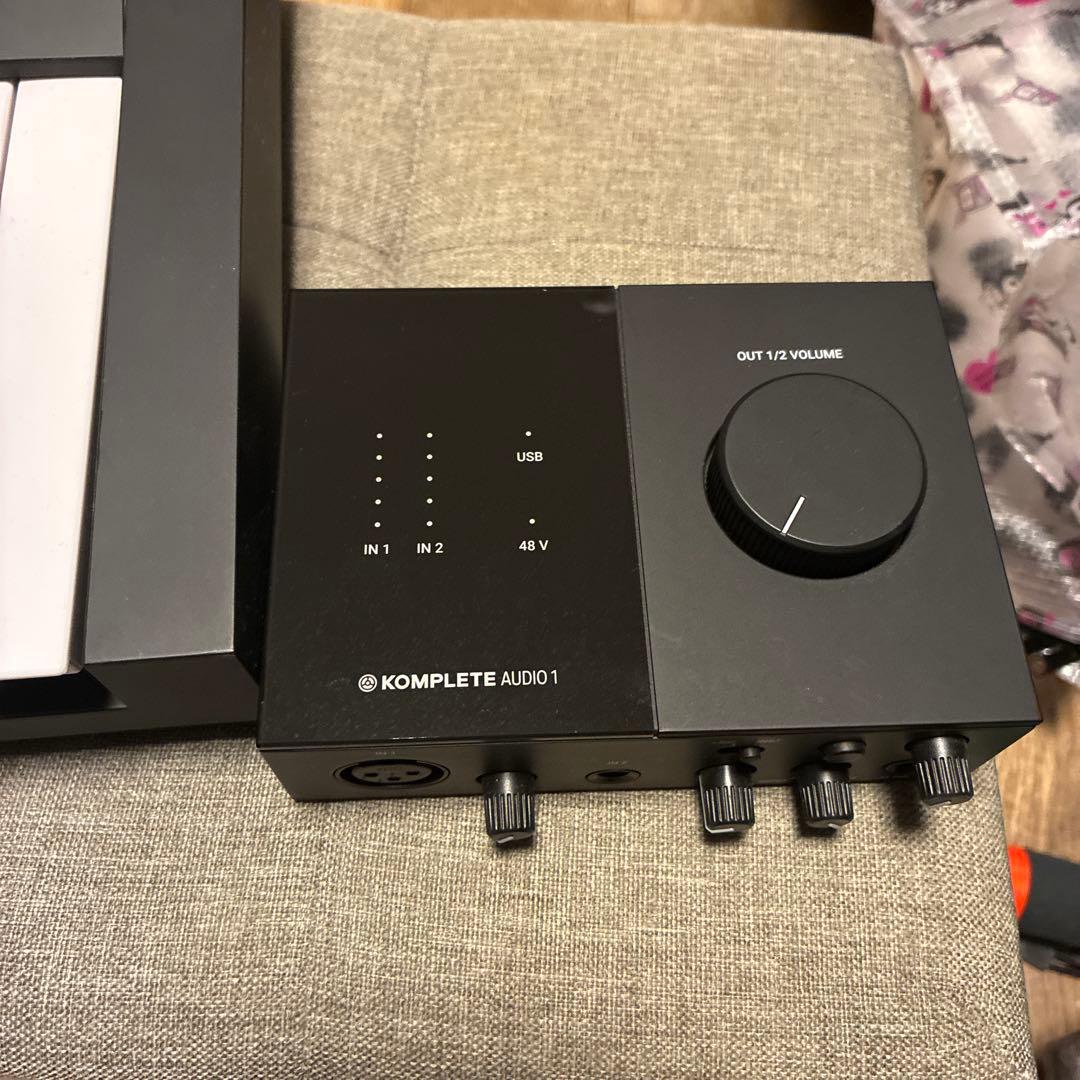 KOMPLETE MIDIキーボード a25 audio1セット
