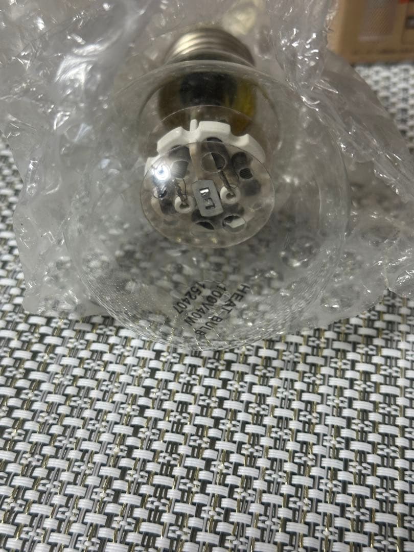 Y*n様 デジタルサーモ300 ヒートランプ 40W 未使用 ペットヒーター ⑥