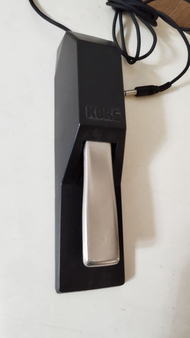 KORG KROSS 88(純正ペダル・GATORセミハードケース付)