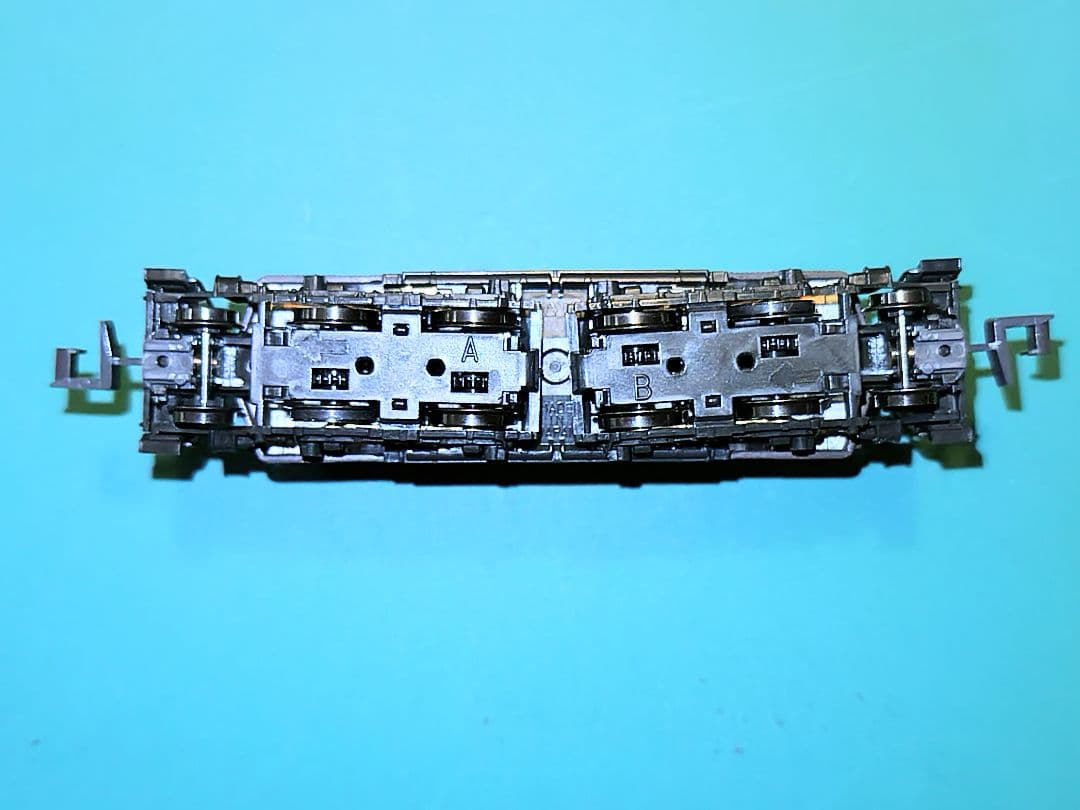 KATO 3078-2 ED19（省形ヨロイ戸）電機機関車