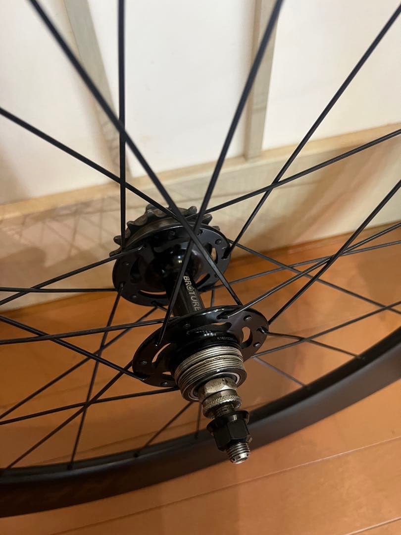 BROTURES「ブローチャーズ」SHRED88 ディープリムホイール　ピスト