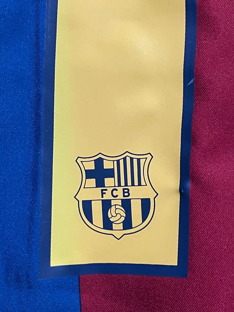 【正規品】ロナウジーニョ　バルセロナ　05/06ホームレプリカ