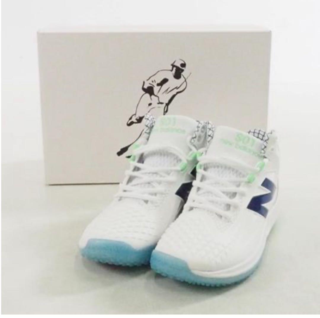 シューズ New Balance Ohtani 1 Trainer Lab Work