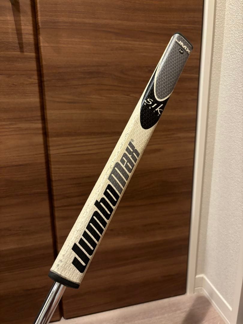 SIK GOLF アームロックパター