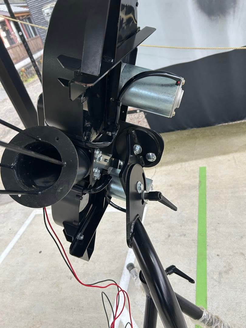 ピッチングマシン　2ホイール式　軟式J・M球用