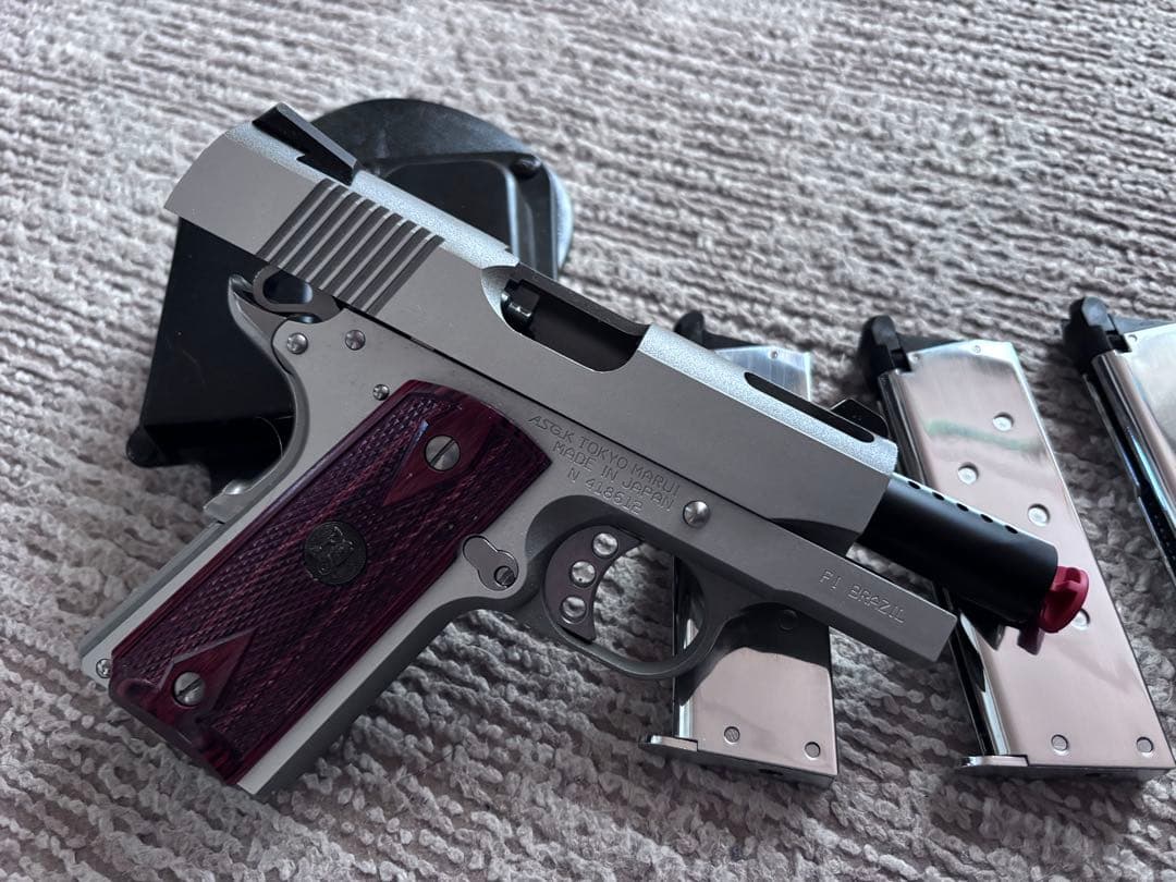 東京マルイ　ガスブローバックハンドガン　2丁セット