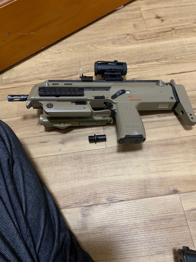 けんに〜 東京マルイMP7A1外部バッテリー多弾 マガジン２マガジンケース