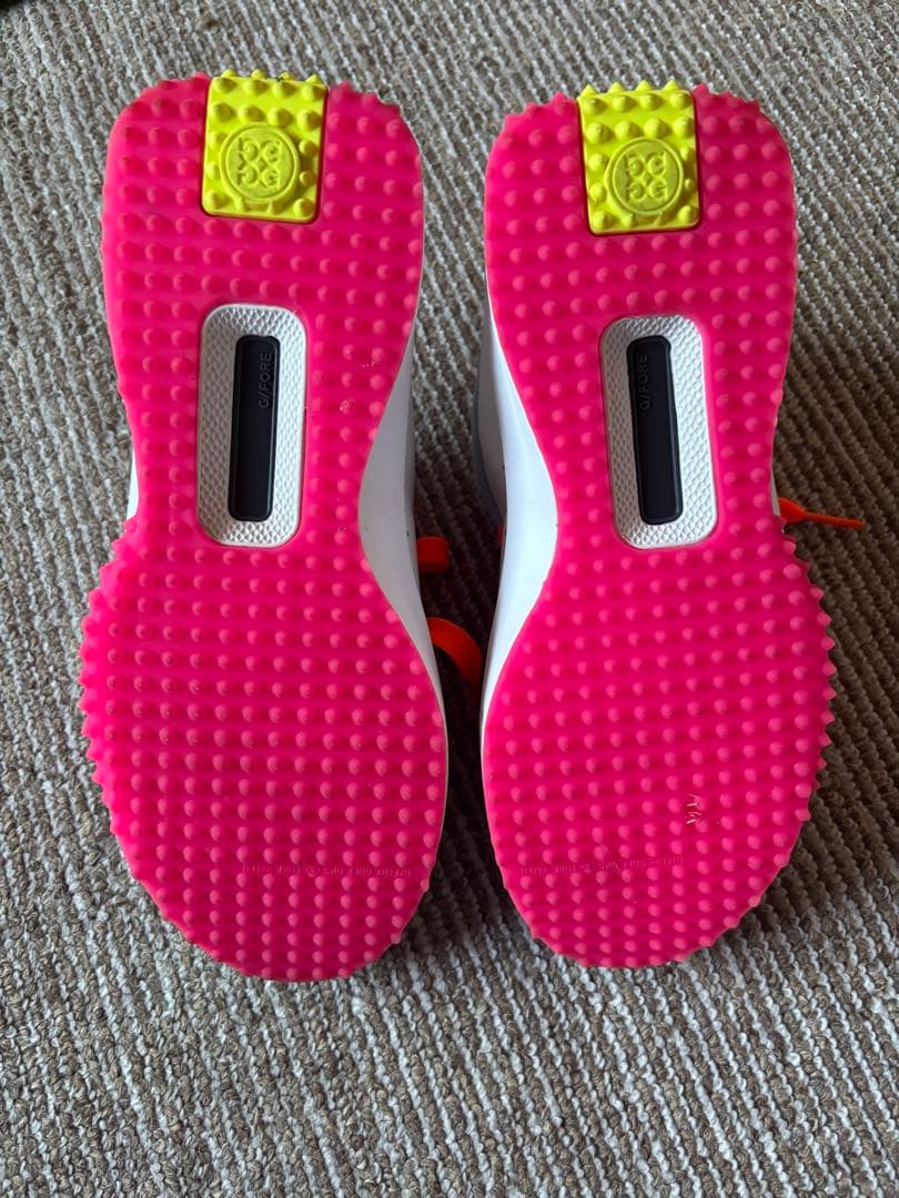 ジーフォアゴルフシューズ