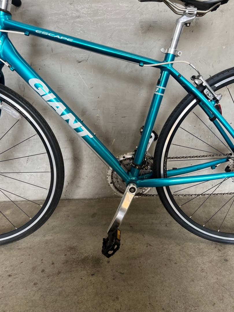 クロスバイク GIANT ESCAPE R3 ジャイアント 700c