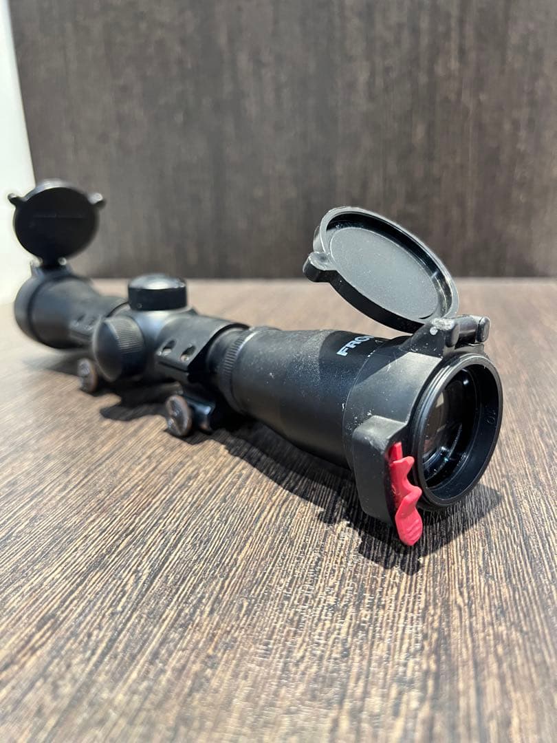 FRONTIER フロンティア　4×32 スコープ　ライフルスコープ