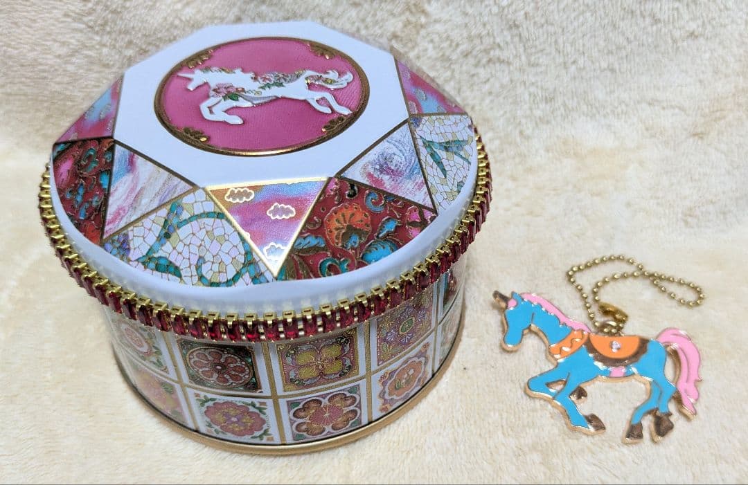 青山デカーボ　ユニコーン缶　4缶セット