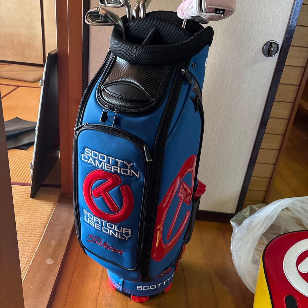 キャディバッグSCOTTY CAMERON