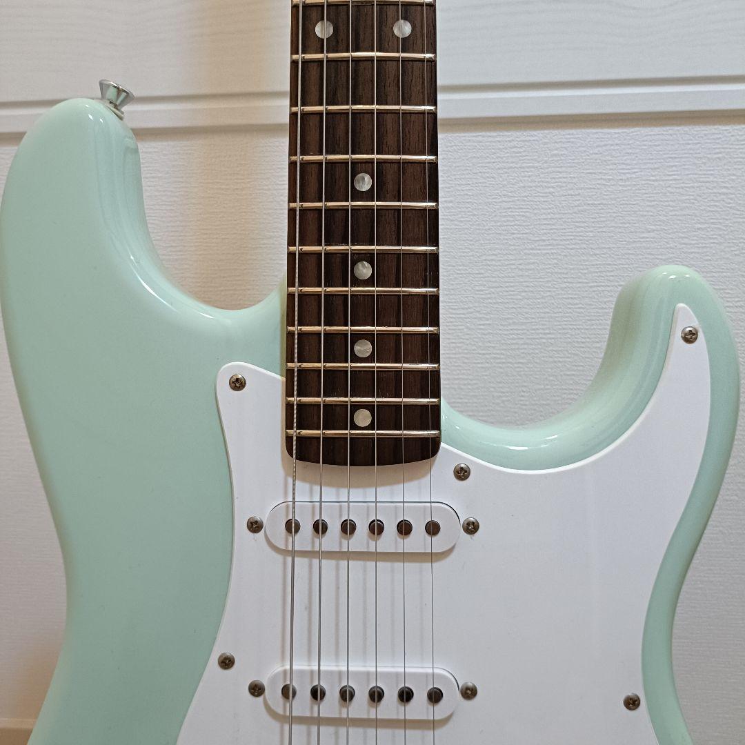 メンテ済｜Squier ストラトキャスター エレキギター サーフグリーン