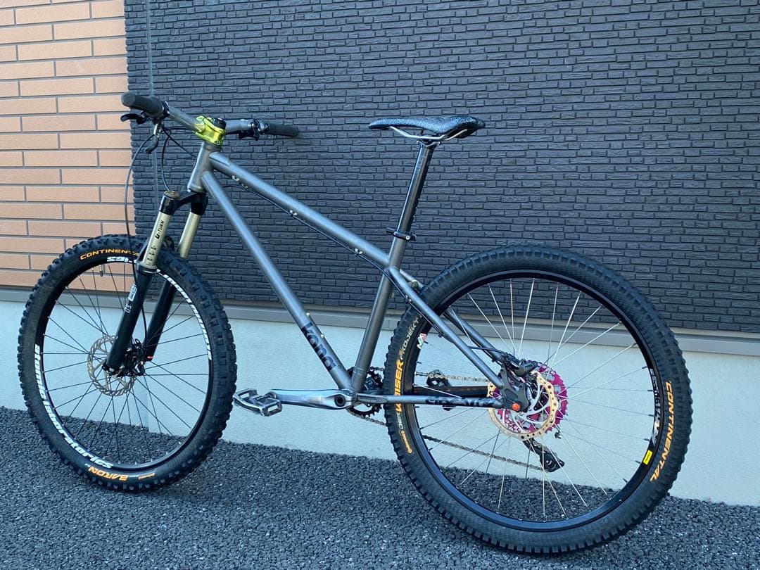 KONA クロモリ　ハードテイル　26インチ
