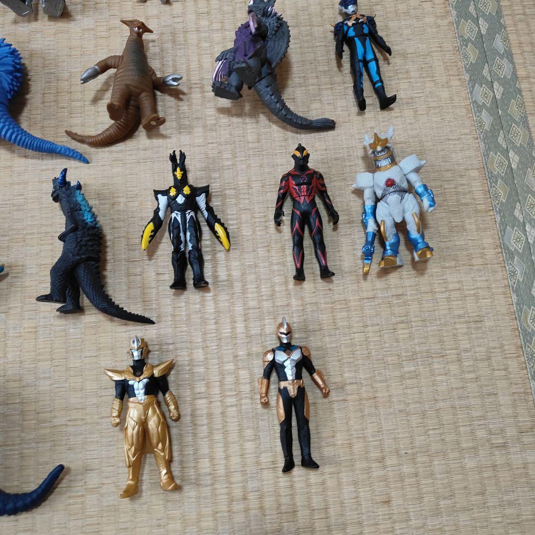 ウルトラマンシリーズ 怪獣フィギュア27体セット