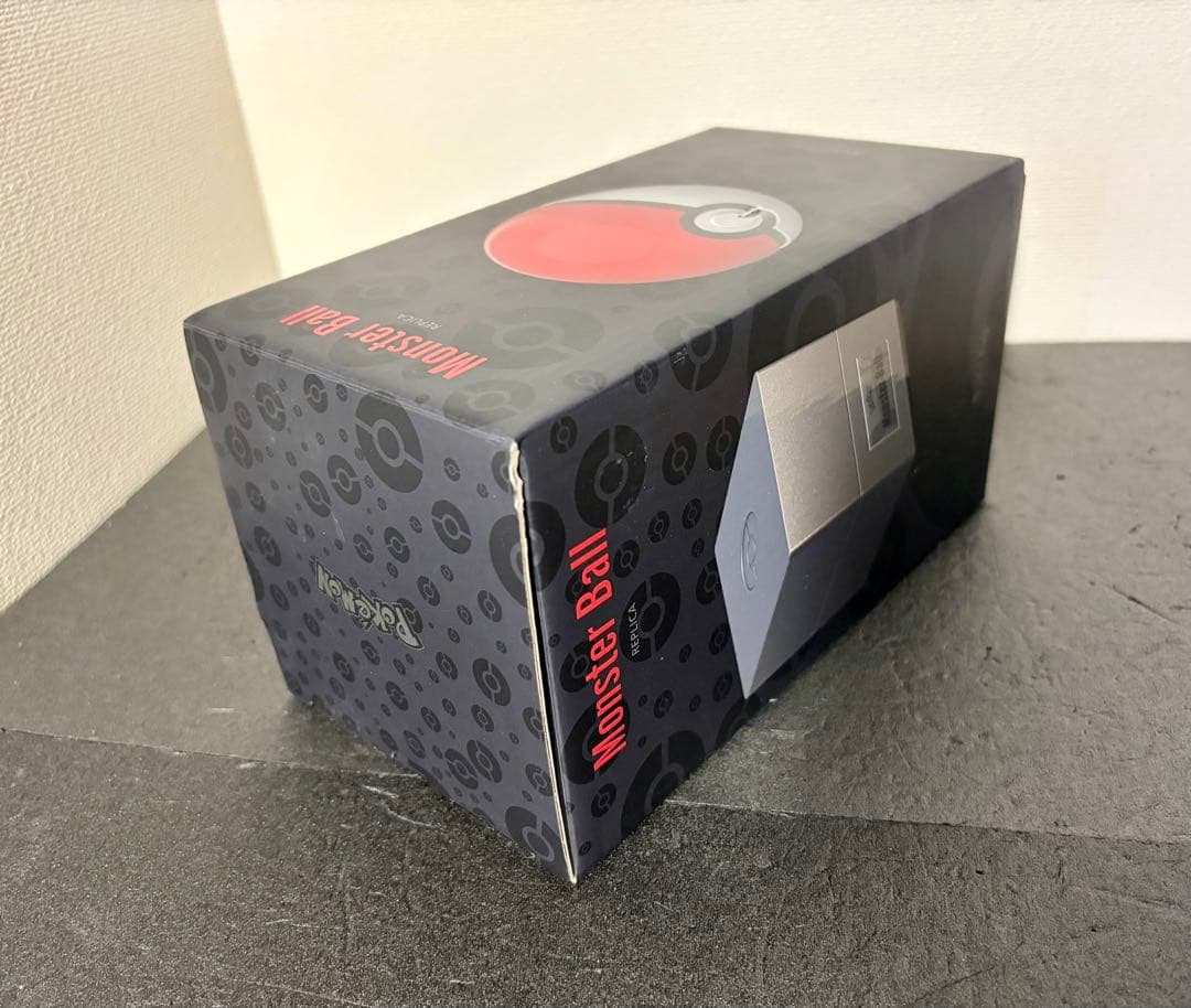 正規品　モンスターボール レプリカ ワンドカンパニー　ポケモン　フィギュア