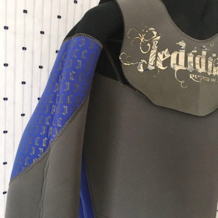 Jedidiahジェディダイア　ウエットスーツ　３mm   ＭＬ