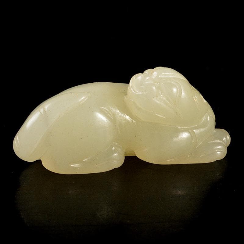 中国　玉石白玉彫刻　神獣刻　根付　紙鎮　置物　C　7084E