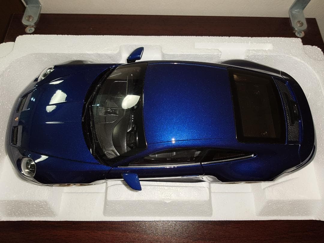 NOREV ポルシェ 911 GT3 ツーリング メタリックブルー 1/18