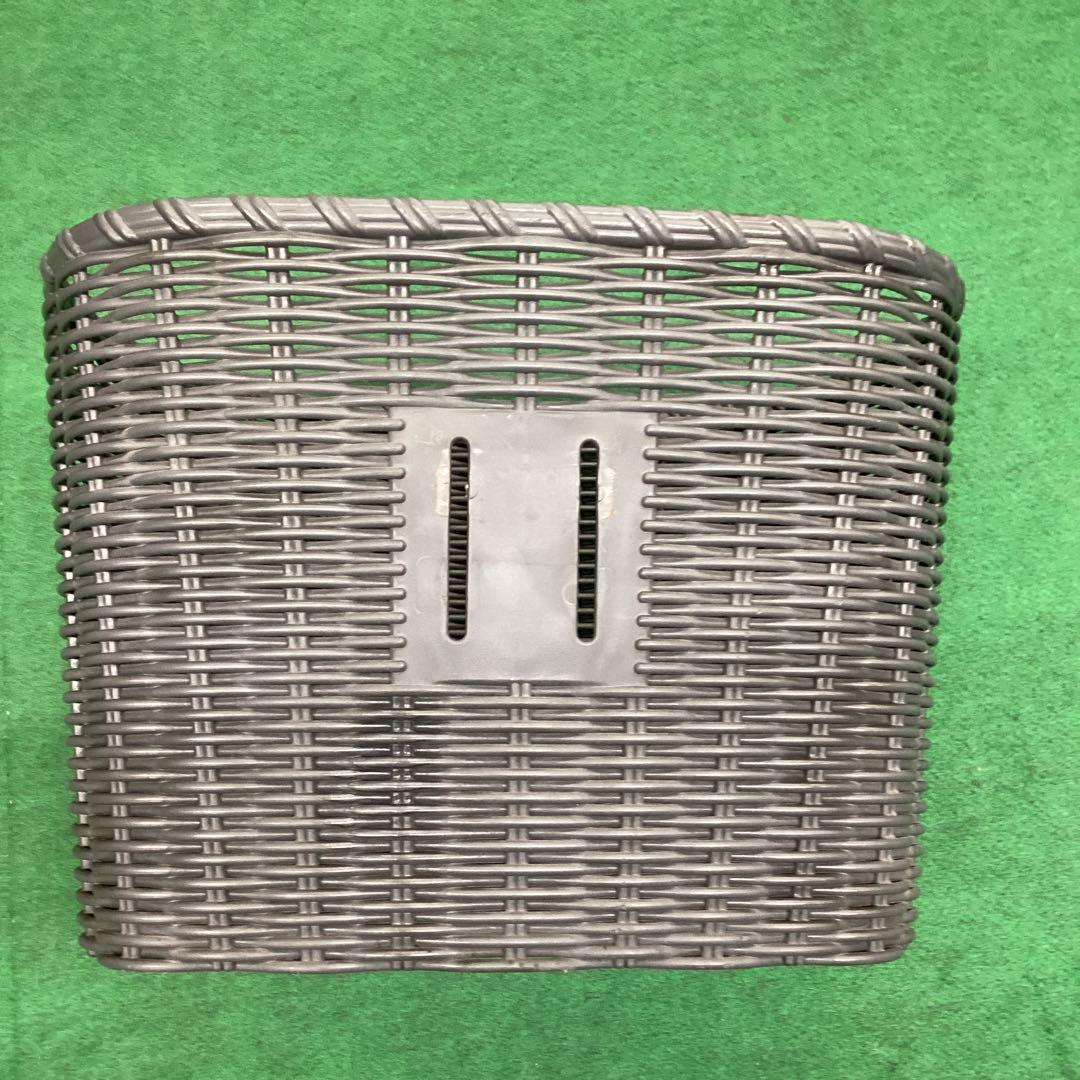 自転車用　前カゴ　OGK　FB-3600 フロントバスケット　ふた付