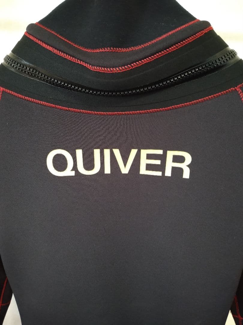 ★QUIVER 4mmドライスーツ セミドライ ウエットスーツ