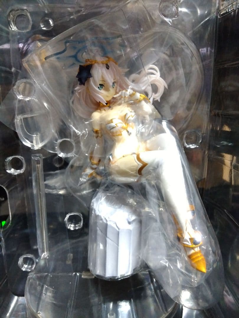 ブリスター未開封品 あみあみ限定特典付き四女神オンライン ブラックハート 1/7