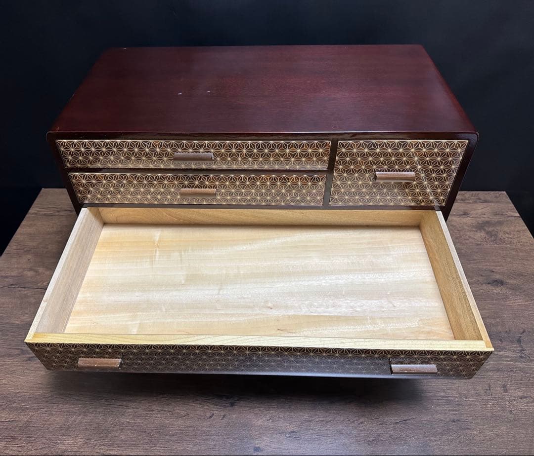 【伝統工芸】箱根細工 木象嵌 寄木家具　箱根寄木細工