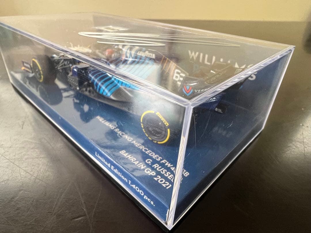 F1 ウィリアムズFW44 ジョージラッセル直筆サイン入り 1/43
