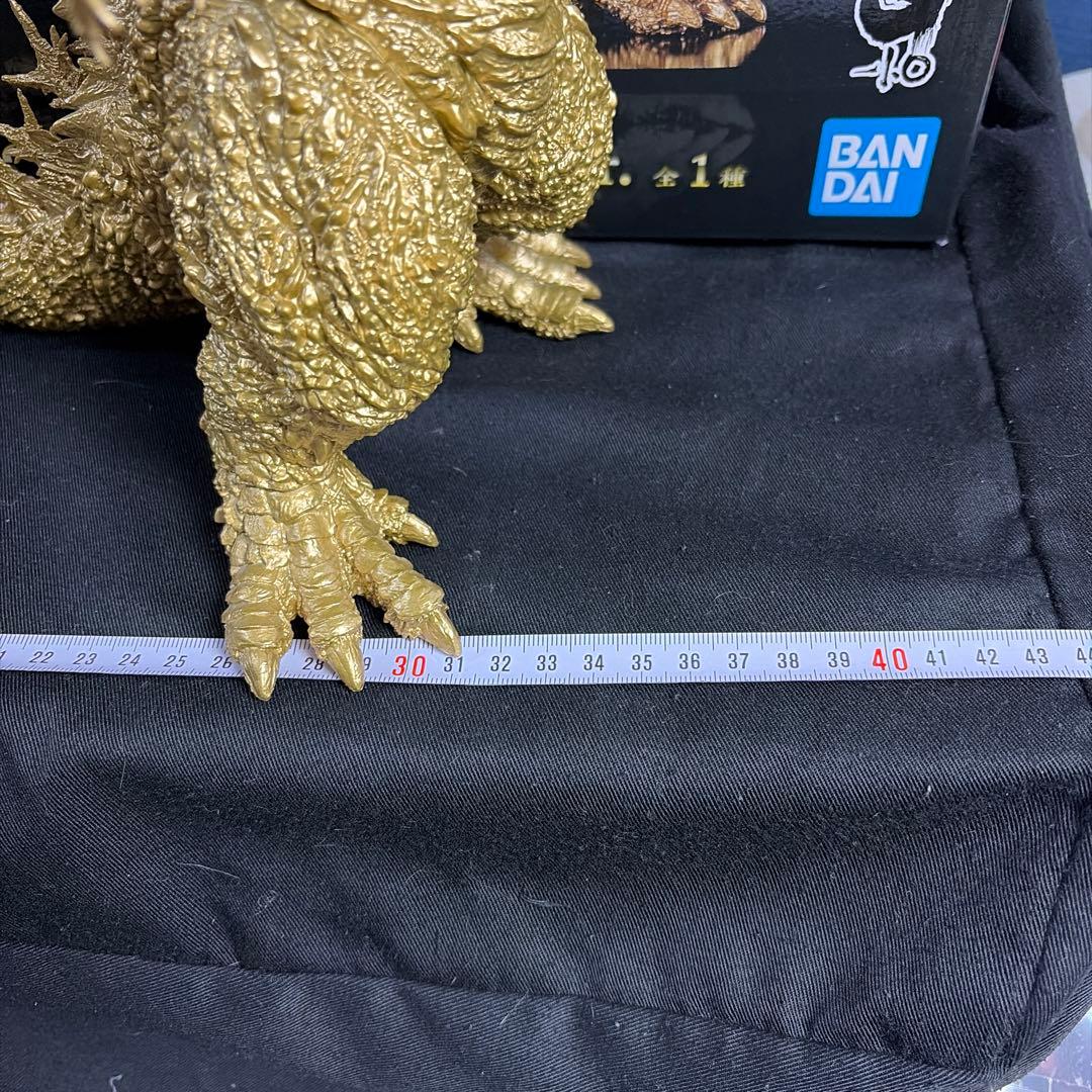 ゴジラ　フィギュア　一番くじ　ゴールドカラーVer.