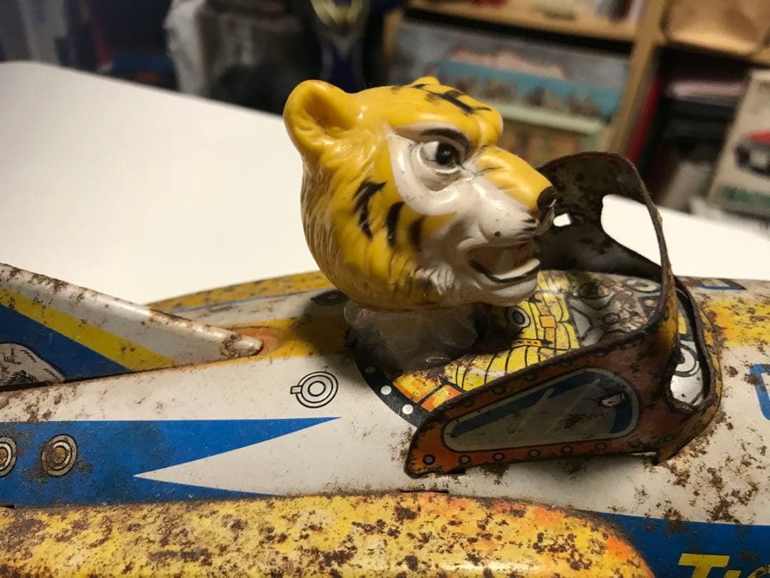 タイガーマスク、ブリキロケット当時ものです。