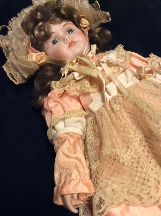 イギリス製ドール