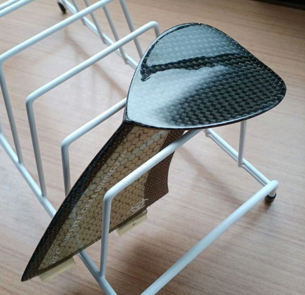 RFC AIR LITE CELL WINGTIP　カーボン センターフィン