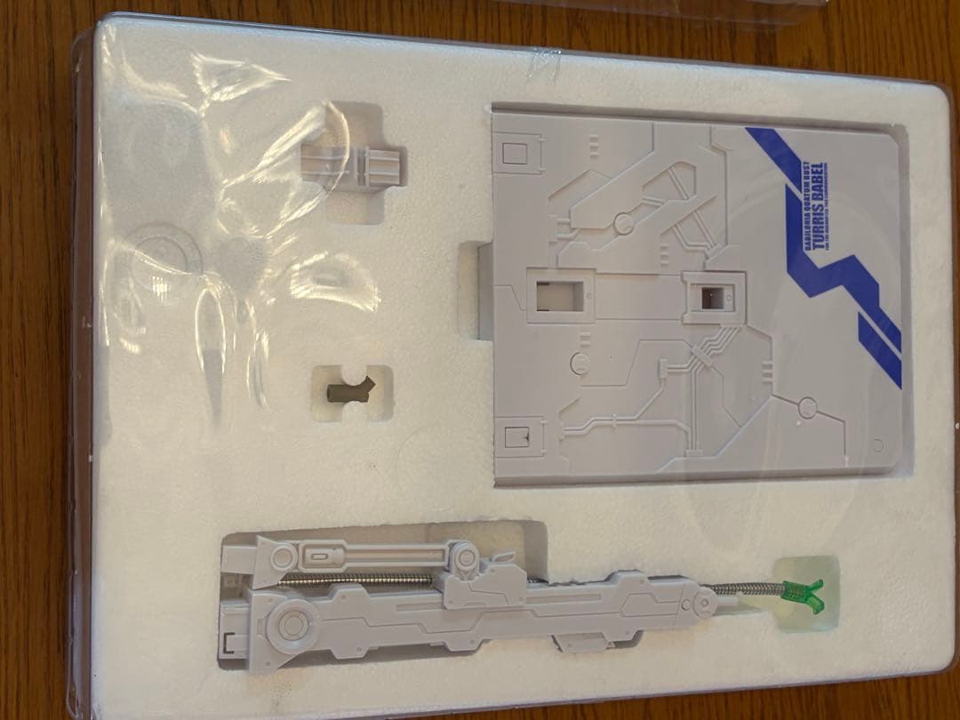 海外版　L BUILD 風　ダブルオークアンタ フルセイバー