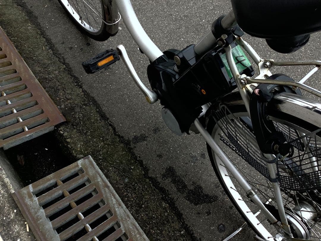 パナソニック新機種電動アシスト自転車viviTX26インチシルバーボディー