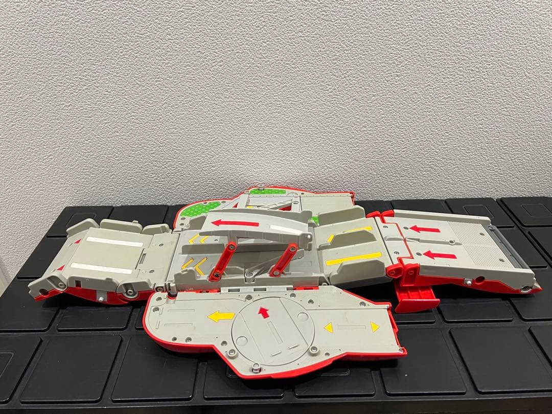 トミカ　カーズ